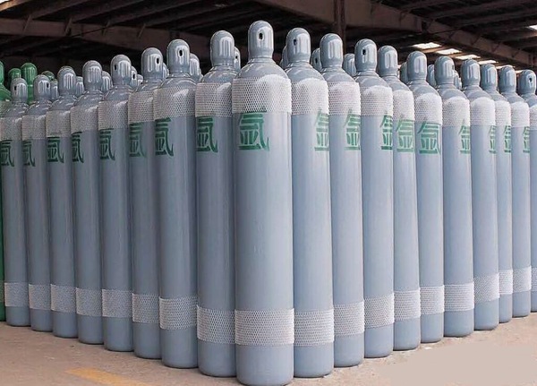 氩气